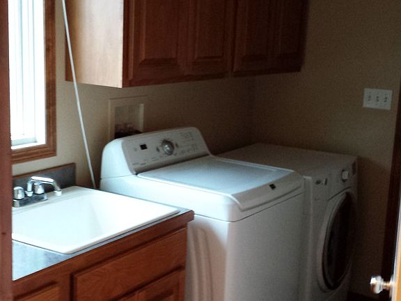 2nd image of 303 N Elder Ave