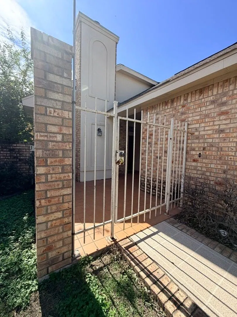 904 Tortuga Lane — Photo 3