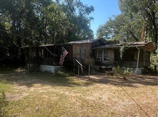276 Woodson Landing Rd, Deville, LA 71328