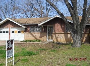2707 Plaza St, Arlington, TX 76010