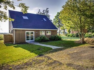 11 Salt Meadow Ln, Madison, CT 06443