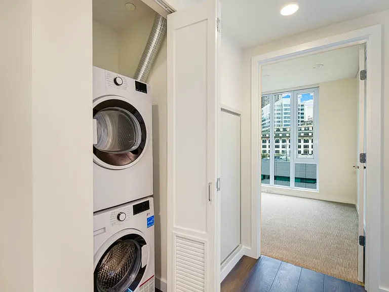 450 S Main St #1001 — Photo 8
