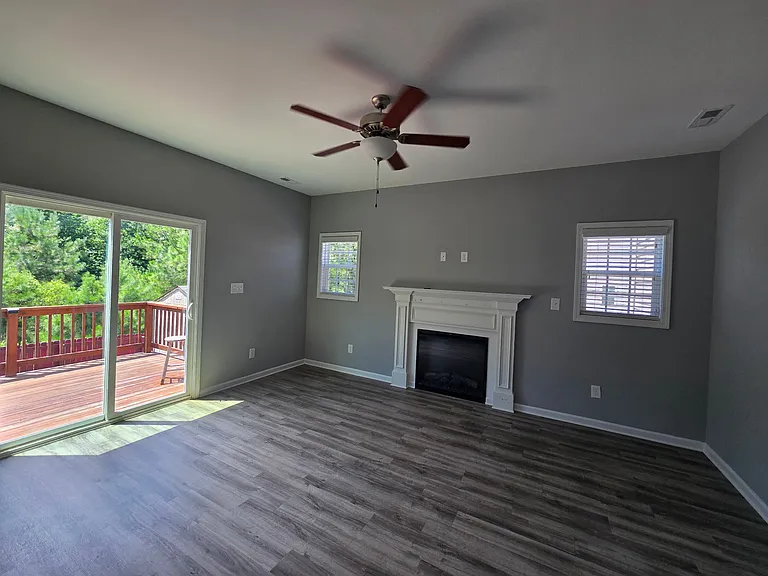 1601 Mount Rainer Dr — Photo 6