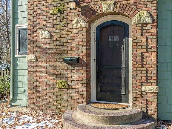 3rd image of 419 Ferson Ave