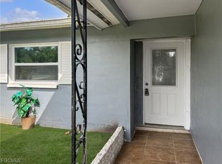 131 Schneider Dr, Fort Myers, FL 33905