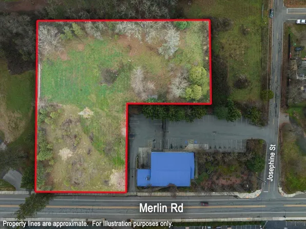 329 Merlin Rd, Merlin, OR 97532