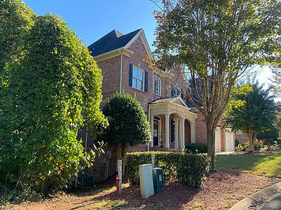 3rd image of 4006 Jeffers Pointe