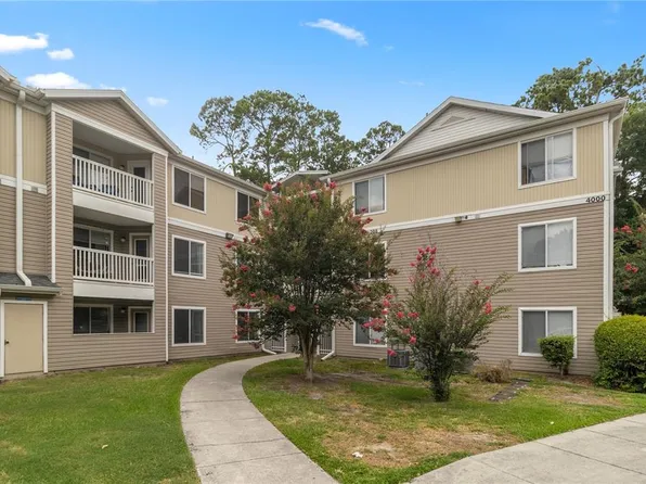 4000 SW 23rd St APT 6-106, Gainesville, FL 32608