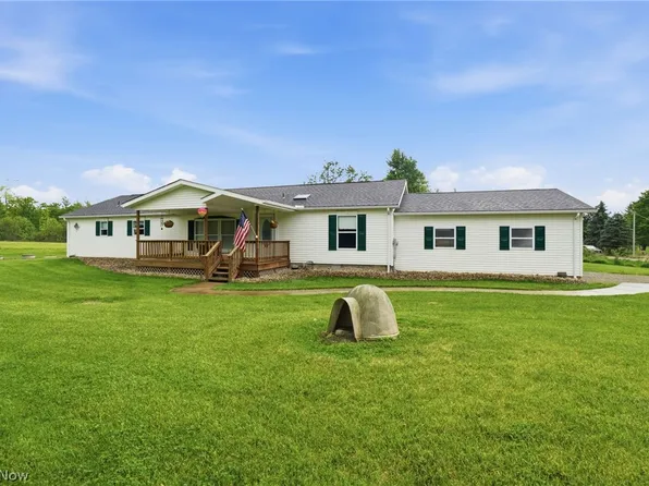 16167 Gar Hwy, Montville, OH 44064