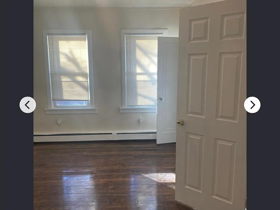 51 Birch Pl #2