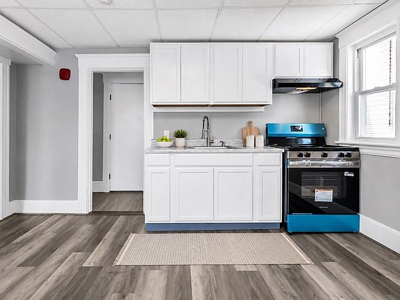 3rd image of 53 Mann St #6