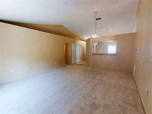 5th image of 502 Eldron Ave