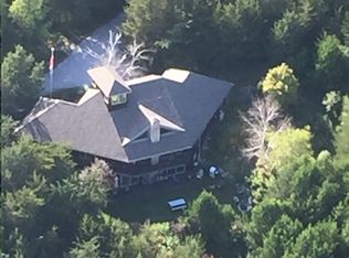 27 Maple Ridge Ln, South Hero, VT 05486