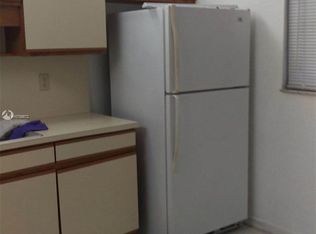 1717 Shenandoah St #B, Hollywood, FL 33020