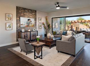 8408 W Vista Ave, Glendale, AZ 85303