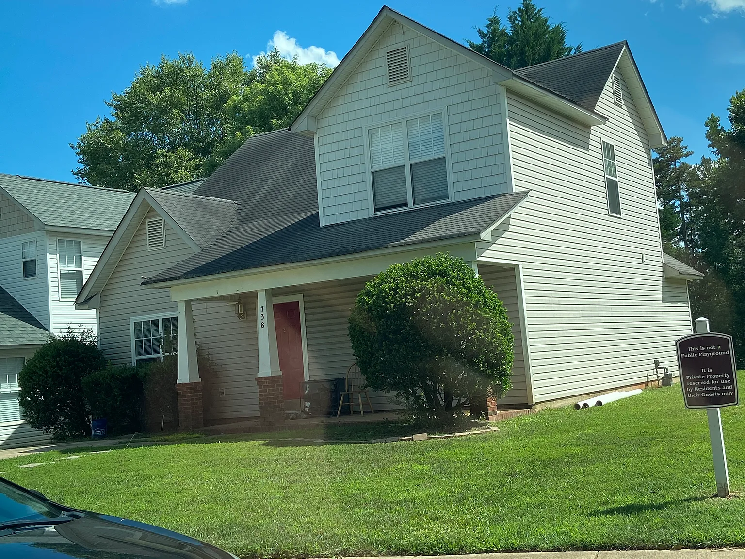 3 bed, 1453 sqft, $1,800 — Photo 1