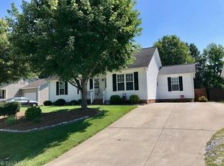 3615 Southpark Dr, High Point, NC 27263