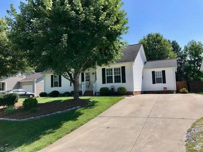 3615 Southpark Dr, High Point, NC, 27263