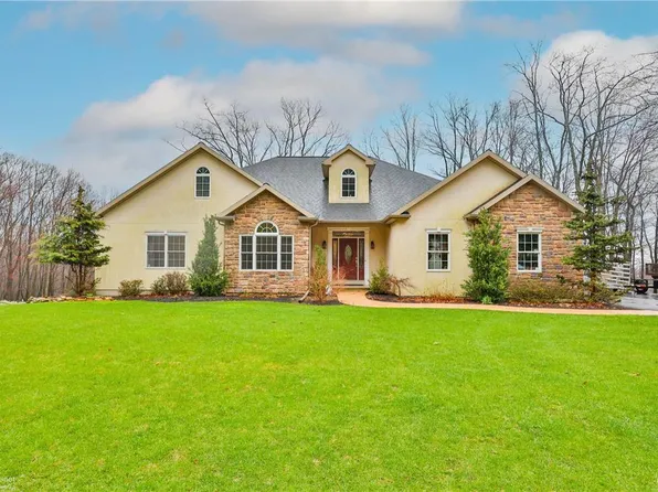 810 Walnut Ave, Pen Argyl, PA 18072