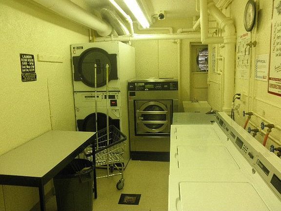 5th image of 52 Yonkers Ter APT 6J