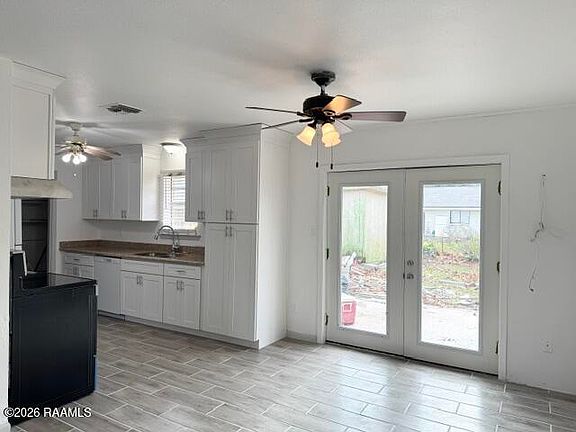2nd image of 304 Guidry Rd