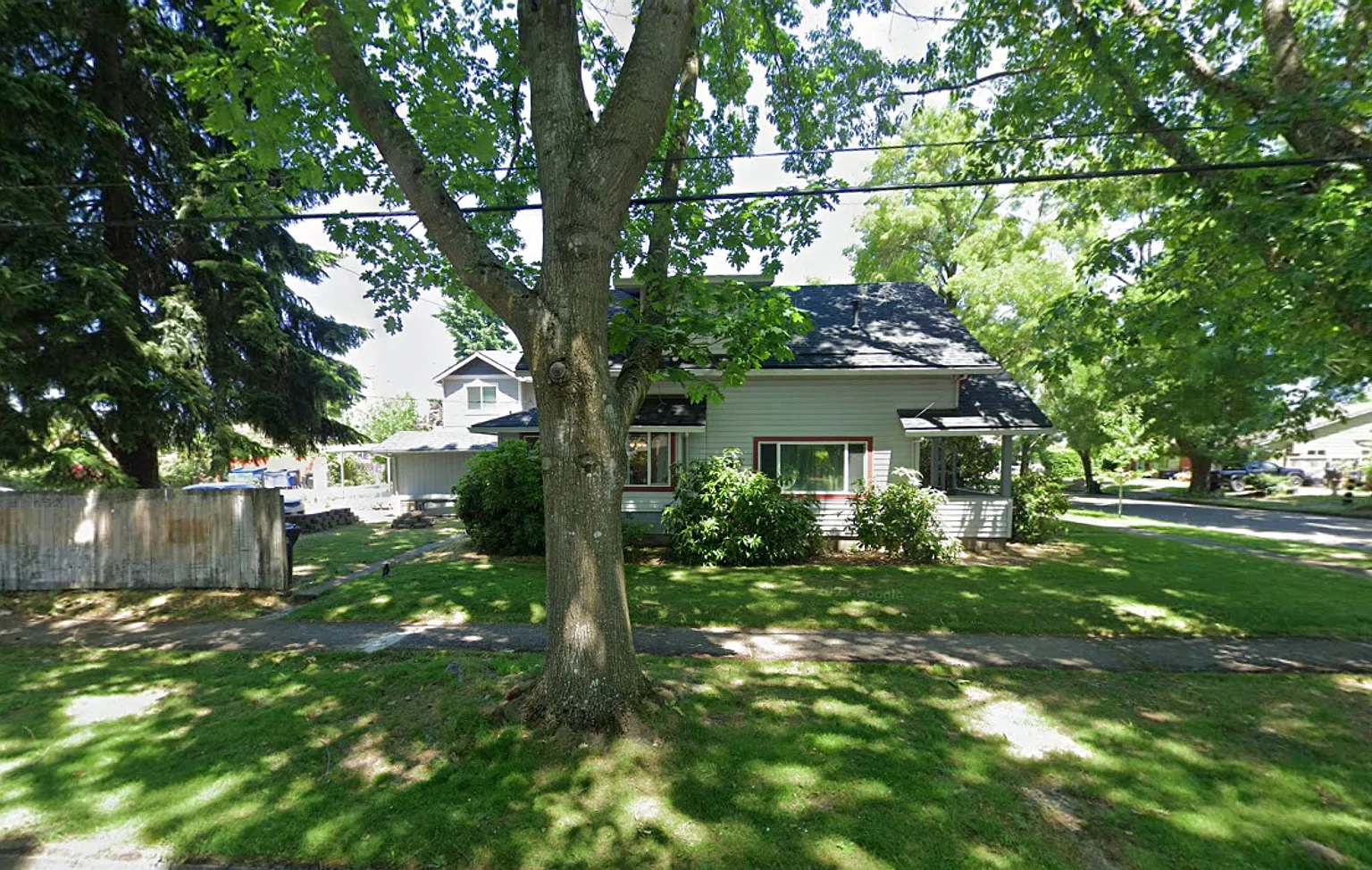 $250 Off First Month - 3 Bedroom House In Ne Salem — Photo 4