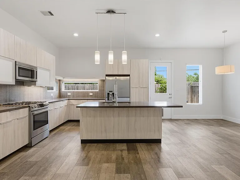 2216 Cortijo Pl — Photo 12