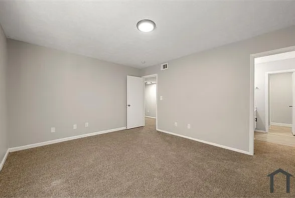 2000 Bouldercrest Rd SE — Photo 27