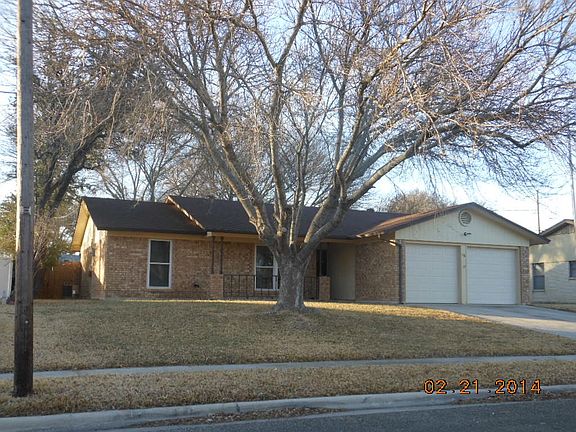 4th image of 1111 Rhonda Lee St