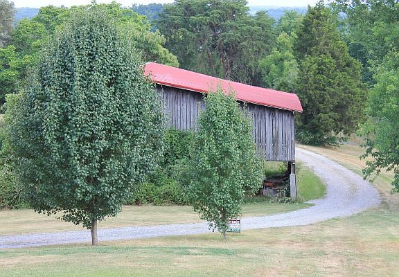 3rd image of Slate Hill Road/sunrise Ln Ofc 126