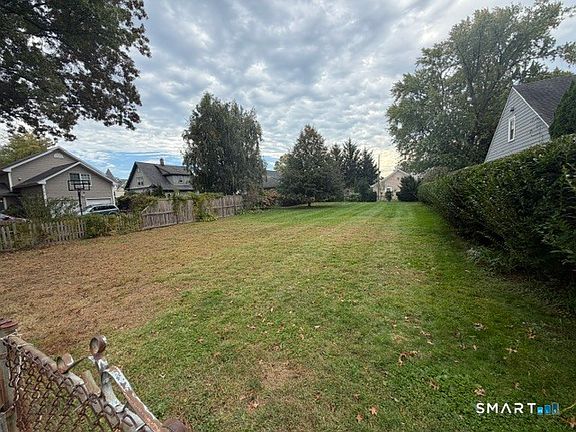 4th image of 37 Bartram Avenue