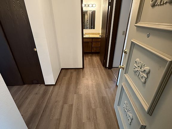 4th image of 9625 6th Pl NE APT 4