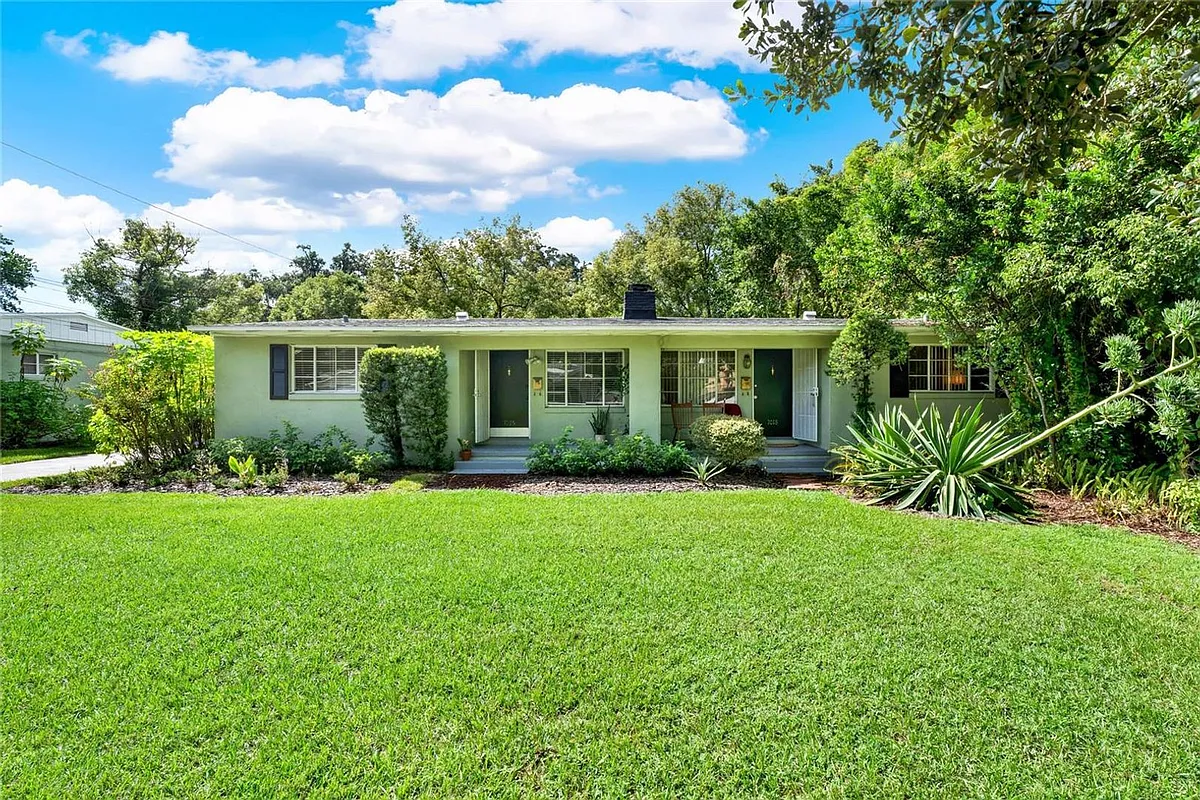 Building Photo - 1020 Alba Dr