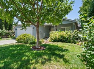 9759 Dawn Way, Windsor, CA 95492
