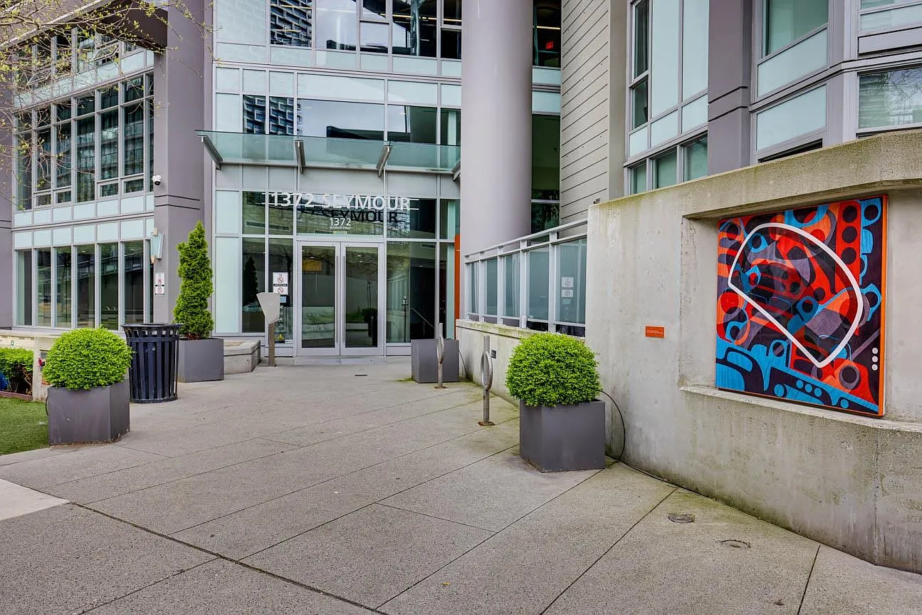 1 bed, 459 sqft, $2,980 — Photo 3