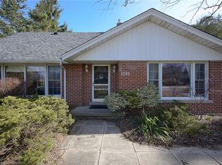 1386 Centre Rd, Hamilton, ON L0R1H1