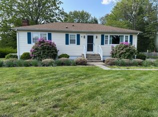 299 Lake Rd, Basking Ridge, NJ 07920