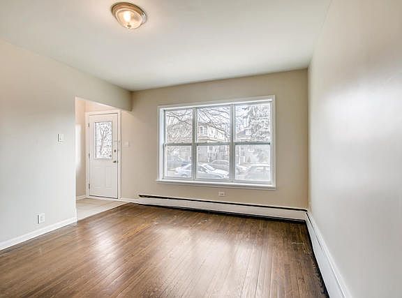 3rd image of 2242 N 75th Ct