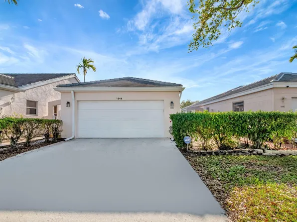 1046 Island Manor Drive, Greenacres, FL 33413