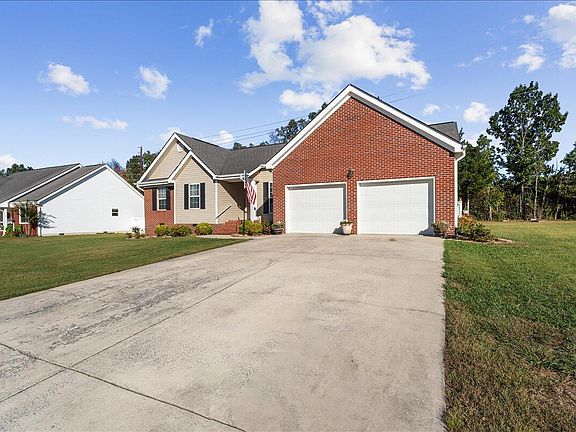 2nd image of 244 Gladstone Dr