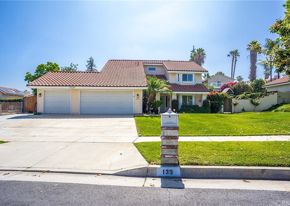 1st image of 139 Dolores Ct