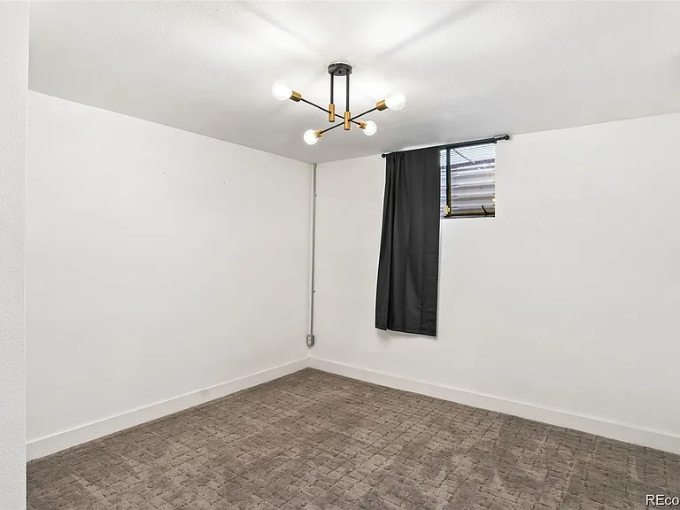 9309 Highland Pl — Photo 24