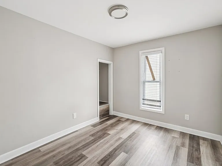 3822 Wabash St — Photo 6