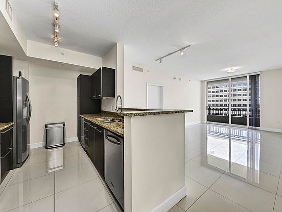2nd image of 550 Okeechobee Blvd APT 1404