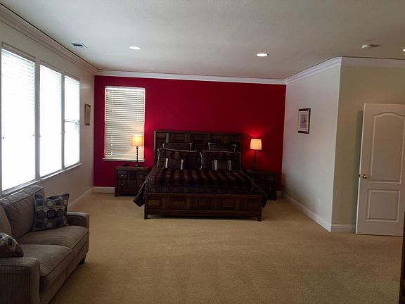 4th image of 340 Shelterwood Ct