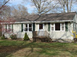 429 Hazelnut Hill Rd, Groton, CT 06340