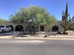 1 W La Canoa, Green Valley, AZ 85614
