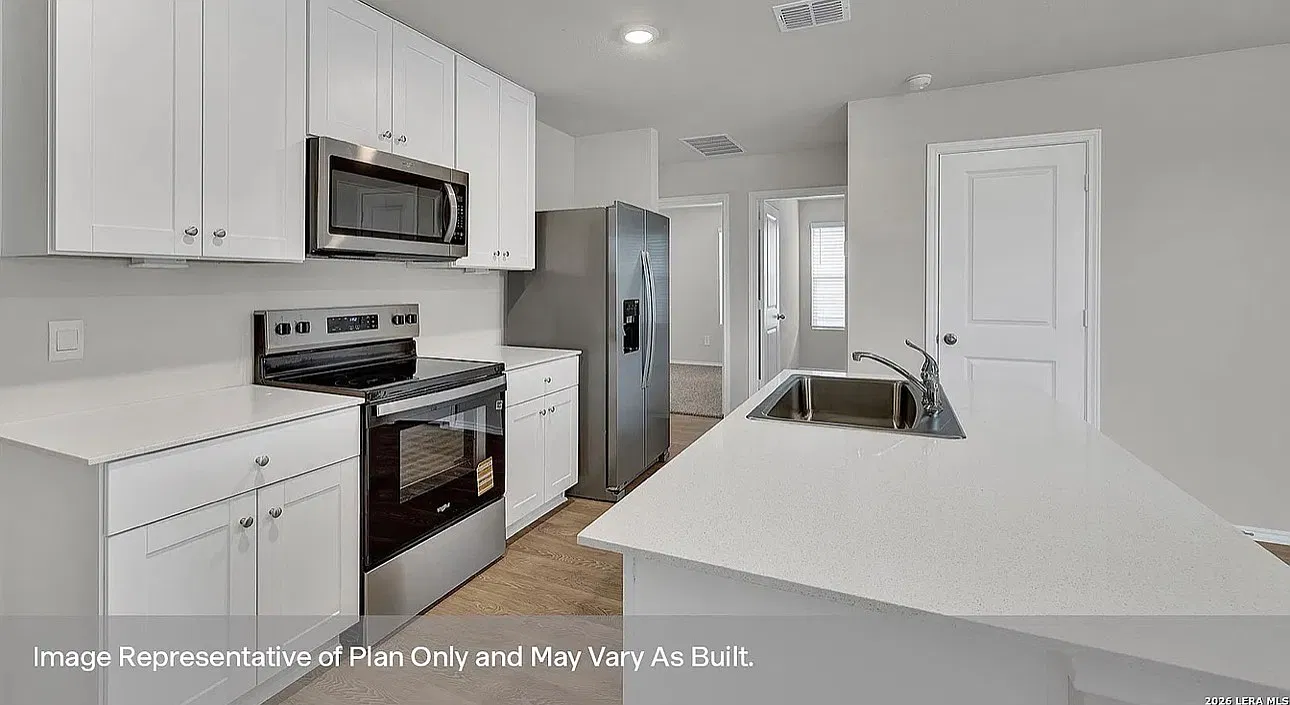 3 bed, 1280 sqft, $1,845 — Photo 4