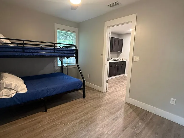 116 Burnett Rd — Photo 34