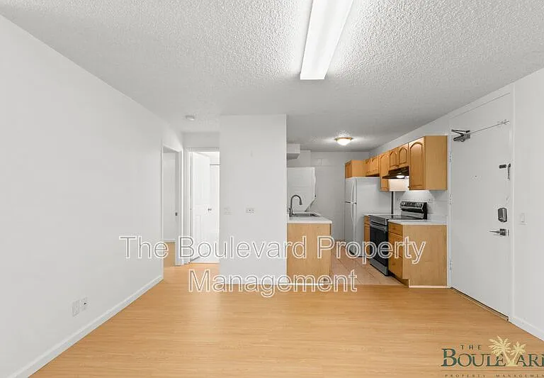 1260 Richard Ln #B318 — Photo 2